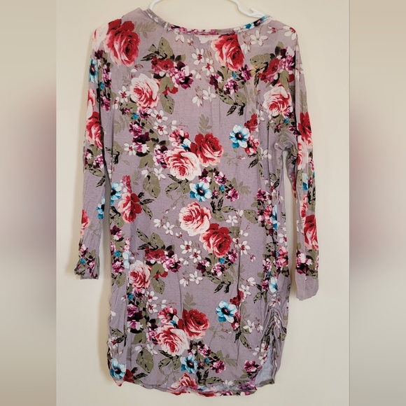 Tunic - Picture 2 of 3